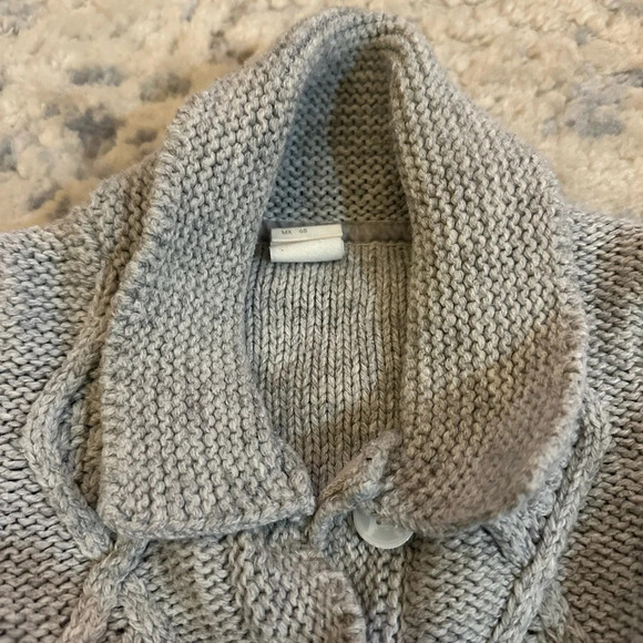 H&M Baby Cable Knit Gray Belted Cardigan Sweater Size 4–6 Months - Picture 5 of 6